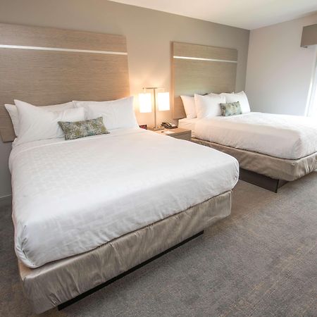 Clarion Pointe Near Medical Center Hotel ซานอันโตนิโอ ภายนอก รูปภาพ